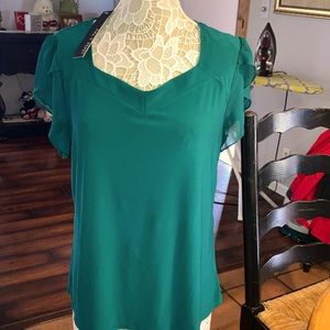 Hunter Green top xtra large Adele & May